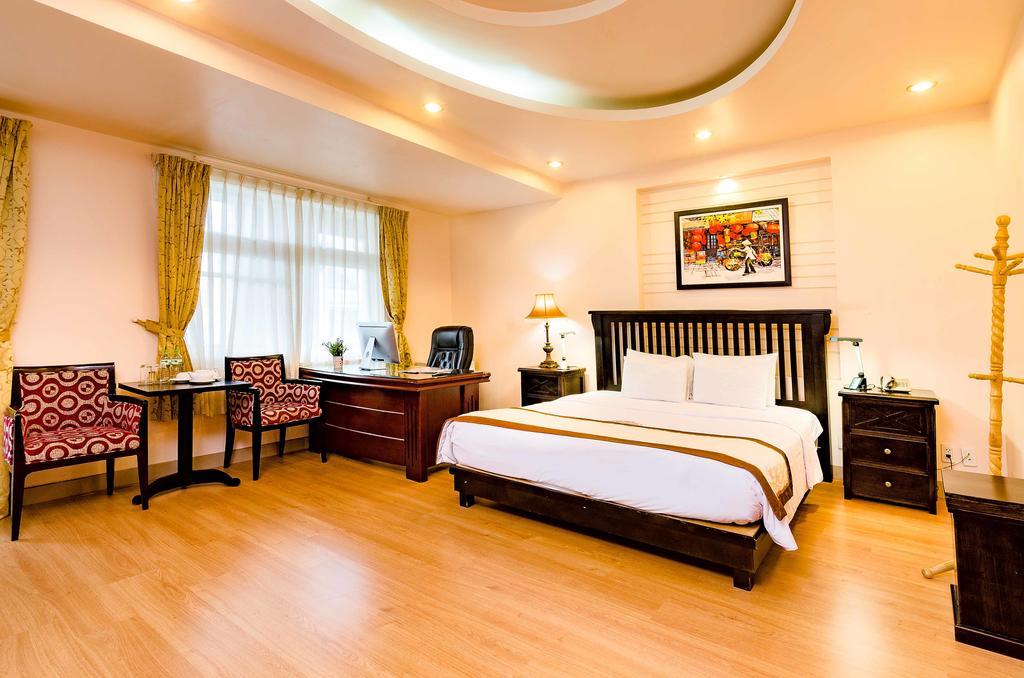 Vien Dong Hotel 2 Ho Chi Minh City Exterior photo